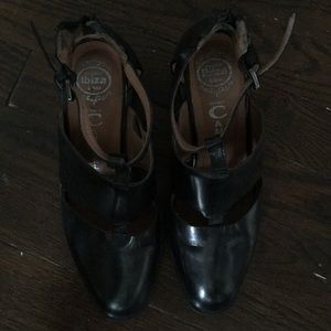 JEFFREY CAMPBELL black leather shoes